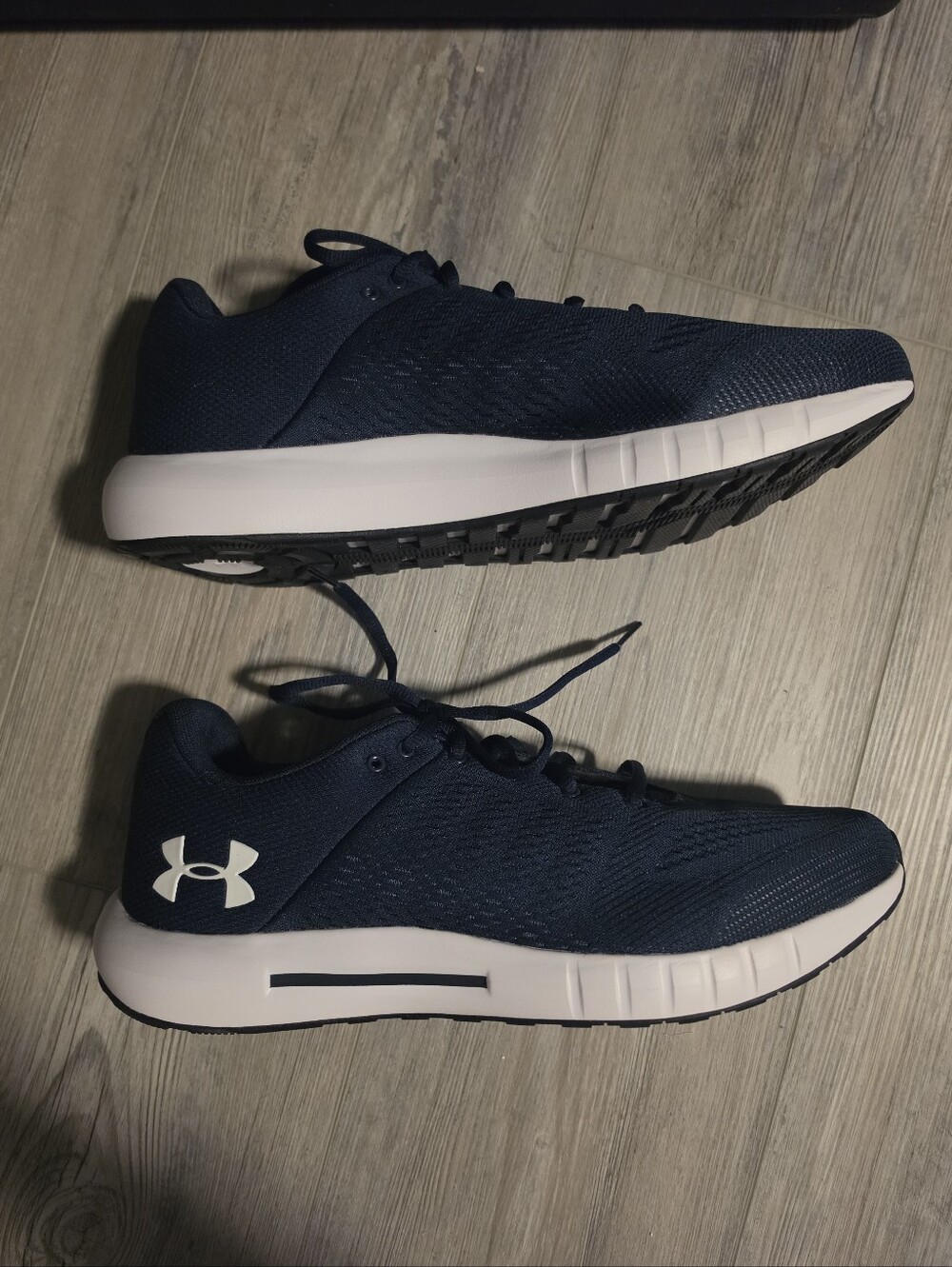 Under Armour Men's Navy and White Athletic Running Shoes